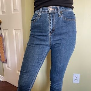 Iris Denim Light Wash High Waisted Skinny jeans - size 26